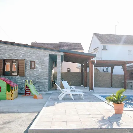 Apartament Emma Biograd Na Moru