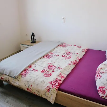 Apartment Emma *
