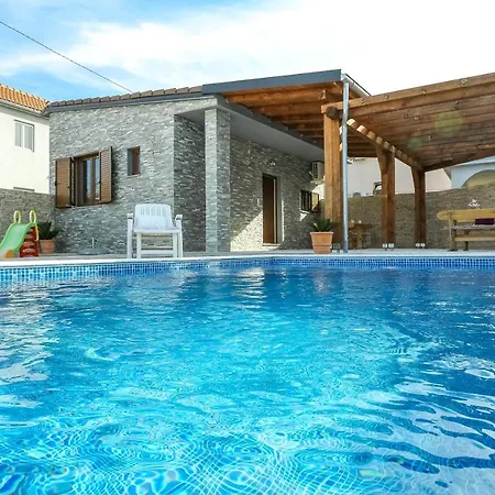 Emma Apartment Biograd Na Moru