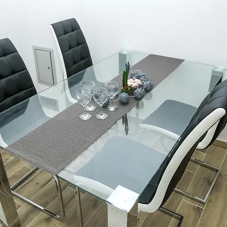 Emma Apartament Biograd Na Moru