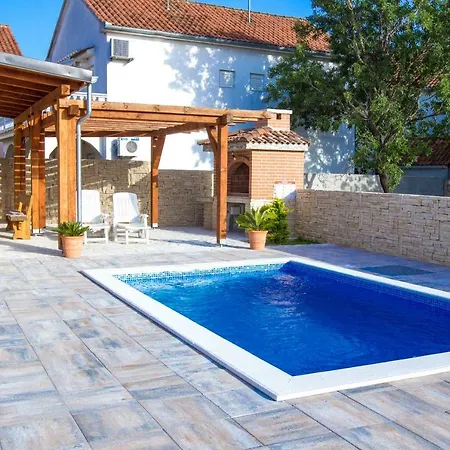 Apartment Emma Biograd Na Moru
