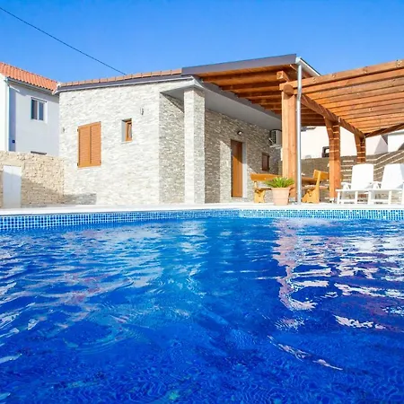 Emma Apartment Biograd Na Moru